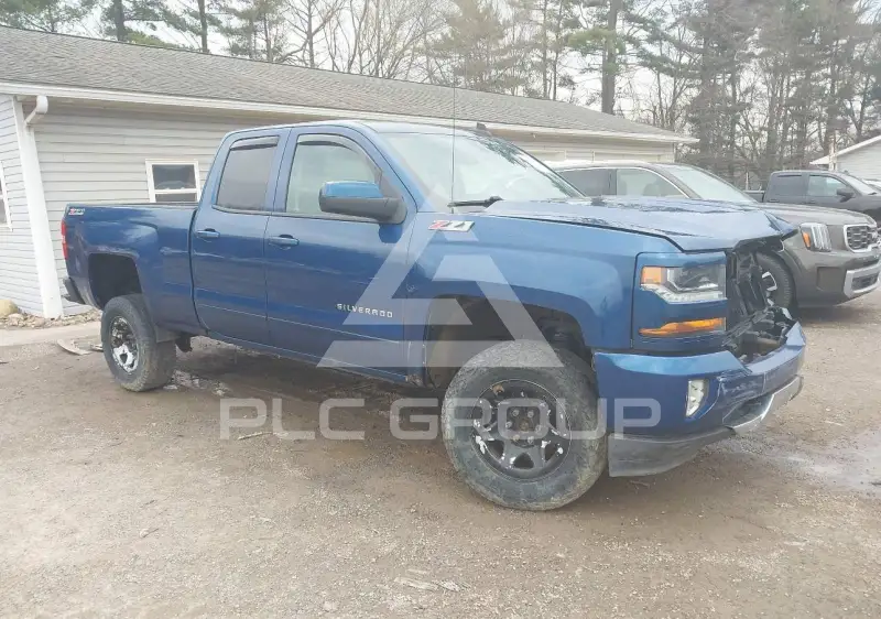 2016 Chevrolet Silverado photo