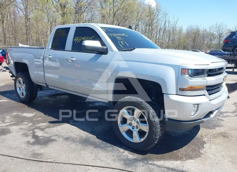 2016 Chevrolet Silverado фото