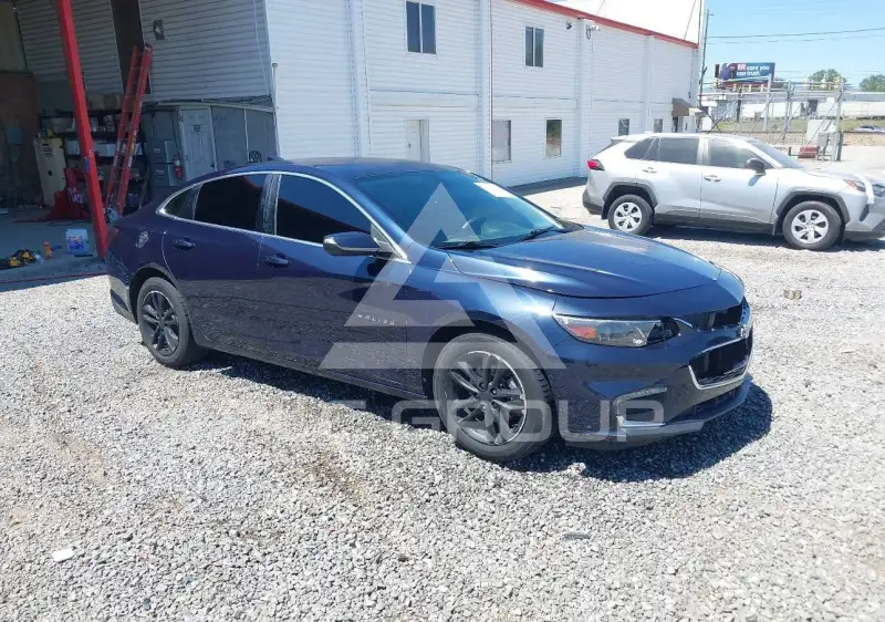 2016 Chevrolet Malibu photo