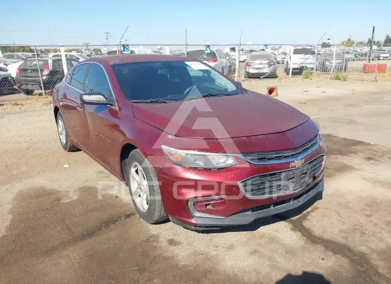 2016 Chevrolet Malibu photo