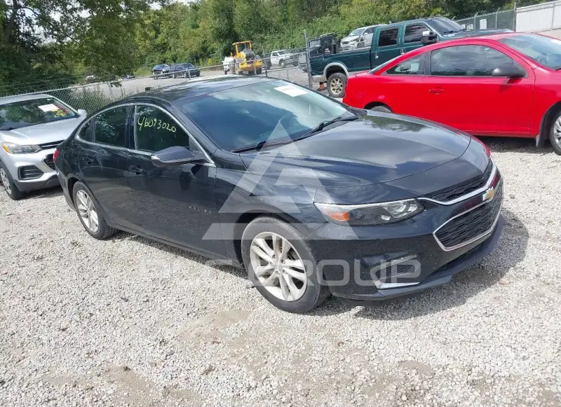 2016 Chevrolet Malibu photo