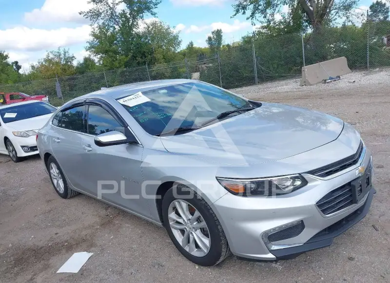 2016 Chevrolet Malibu photo