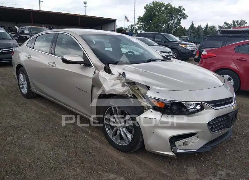 2016 Chevrolet Malibu photo