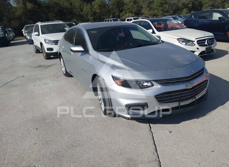 2016 Chevrolet Malibu photo