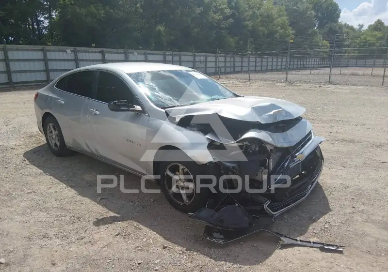 2016 Chevrolet Malibu photo