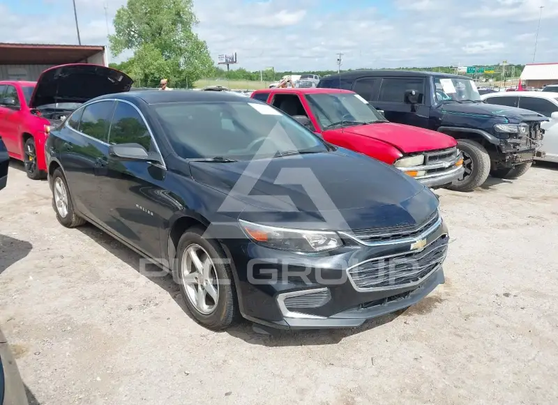 2016 Chevrolet Malibu photo