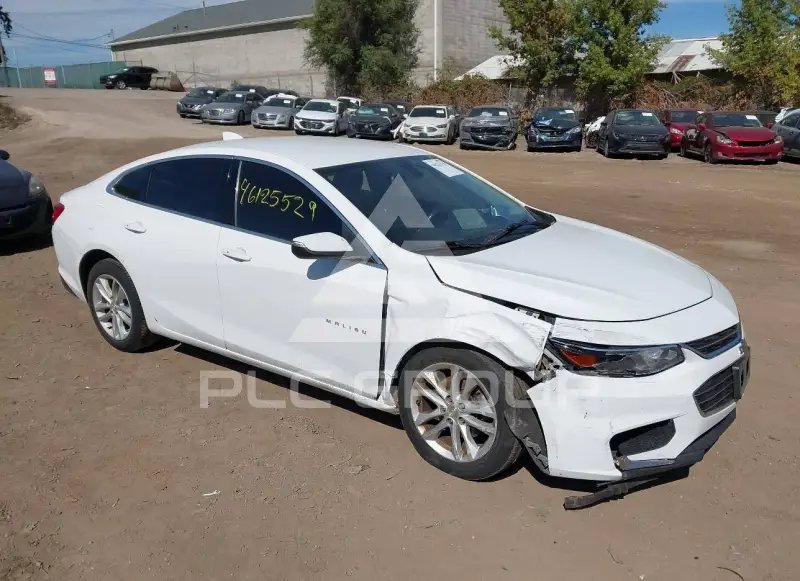 2016 Chevrolet Malibu photo