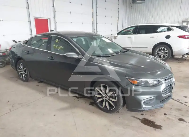 2016 Chevrolet Malibu photo