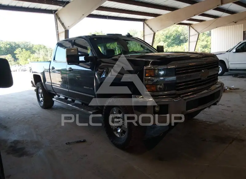 2016 Chevrolet Silverado фото