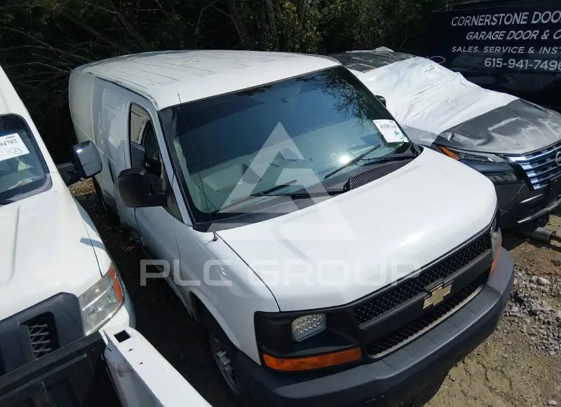 2016 Chevrolet Express фото