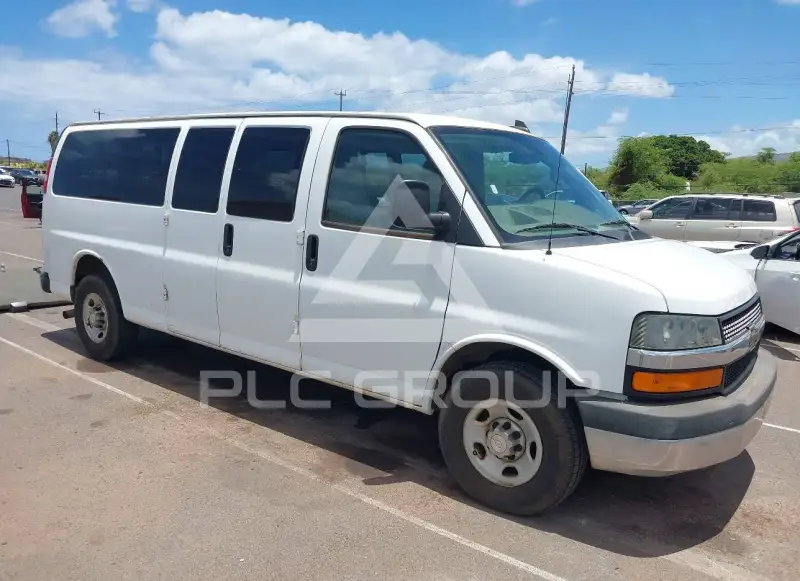 2016 Chevrolet Express фото