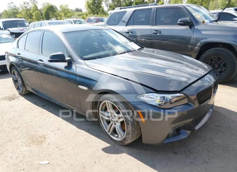 2016 BMW 550 фото