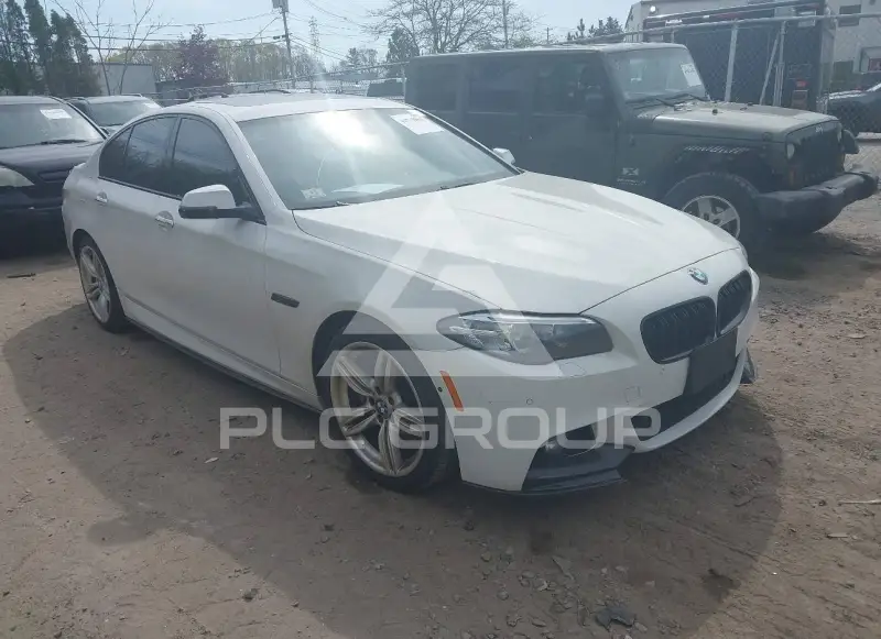 2016 BMW 550 фото