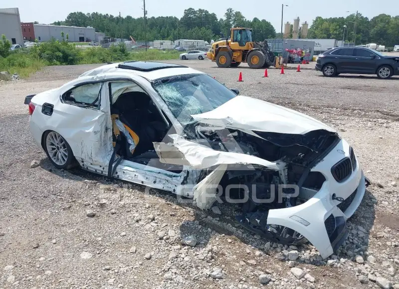 2016 BMW 228 photo