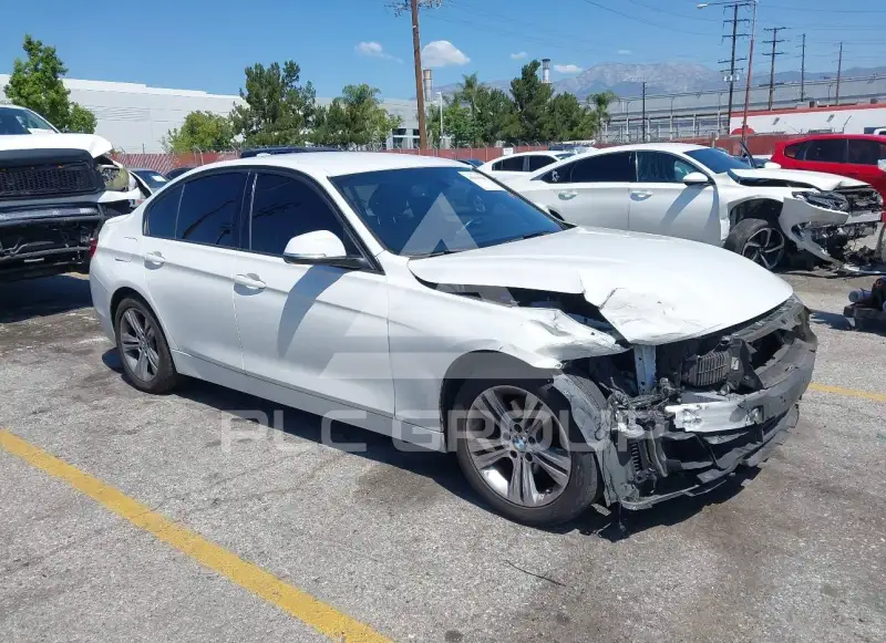 2016 BMW 330 фото