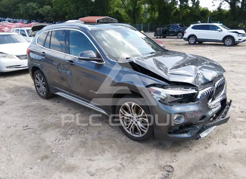 2016 BMW X1 photo