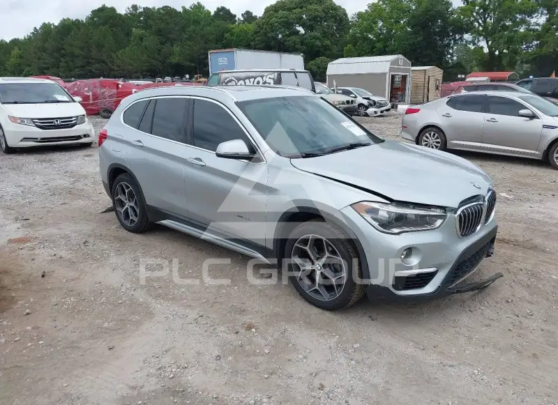 2016 BMW X1 фото