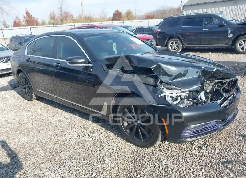 2016 BMW 750 photo