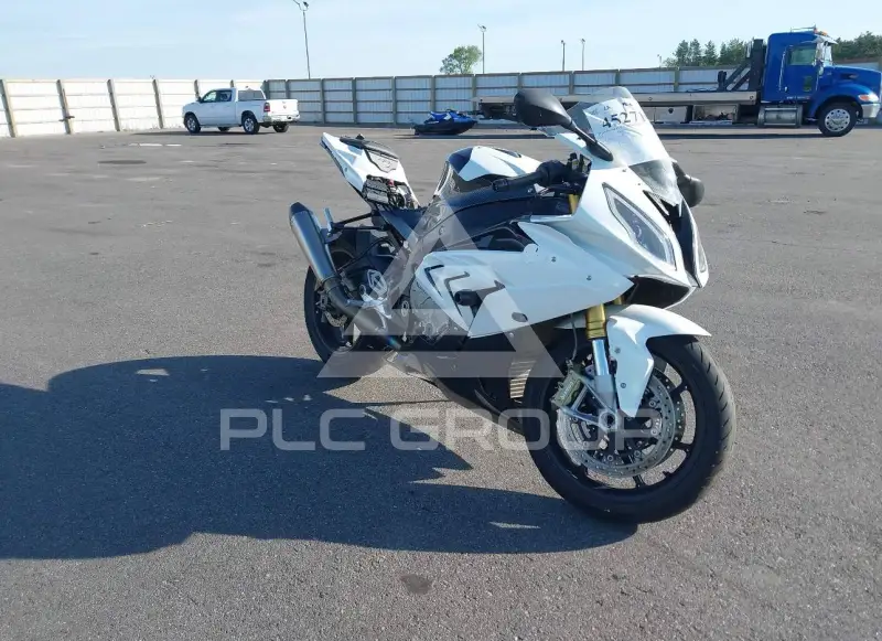2016 BMW S1000 фото