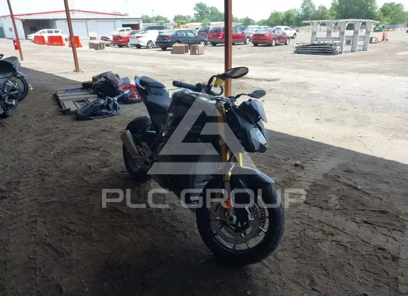 2016 BMW S1000 фото