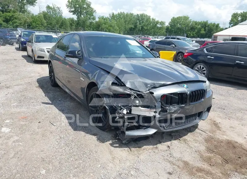2016 BMW 535 photo