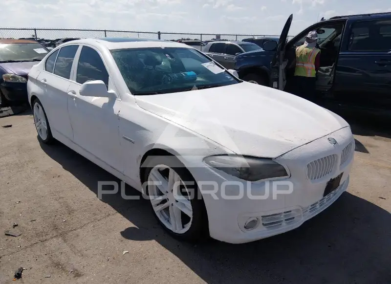 2016 BMW 535 фото