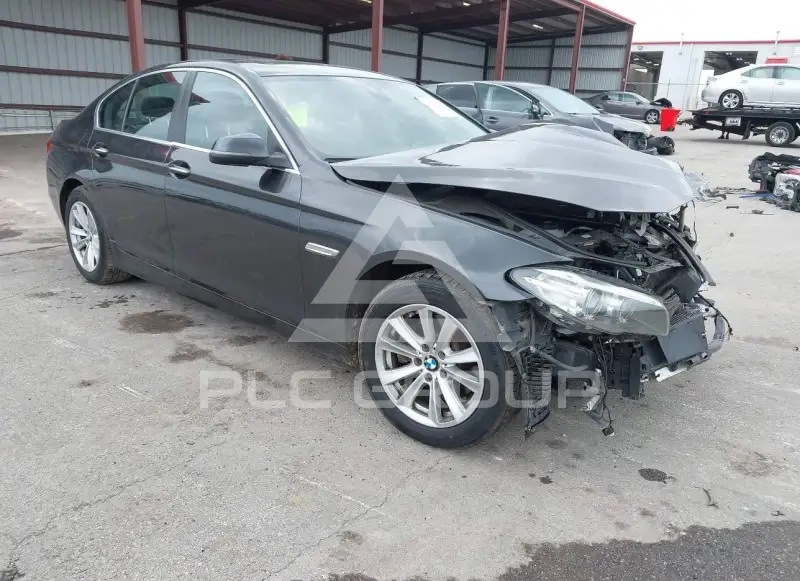 2016 BMW 528 фото