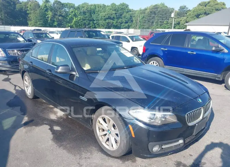 2016 BMW 528 photo