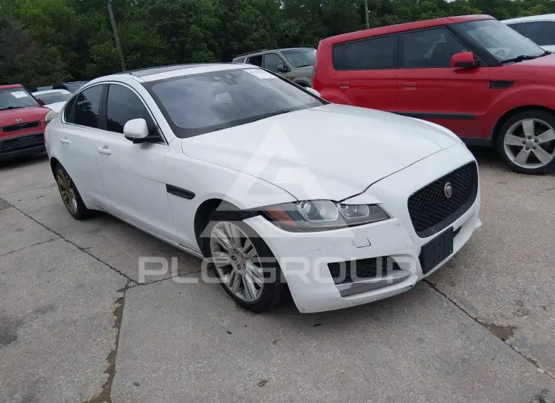 2016 Jaguar XF фото
