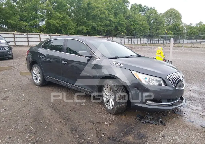 2016 Buick LACROSSE photo