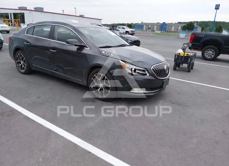 2016 Buick LACROSSE photo