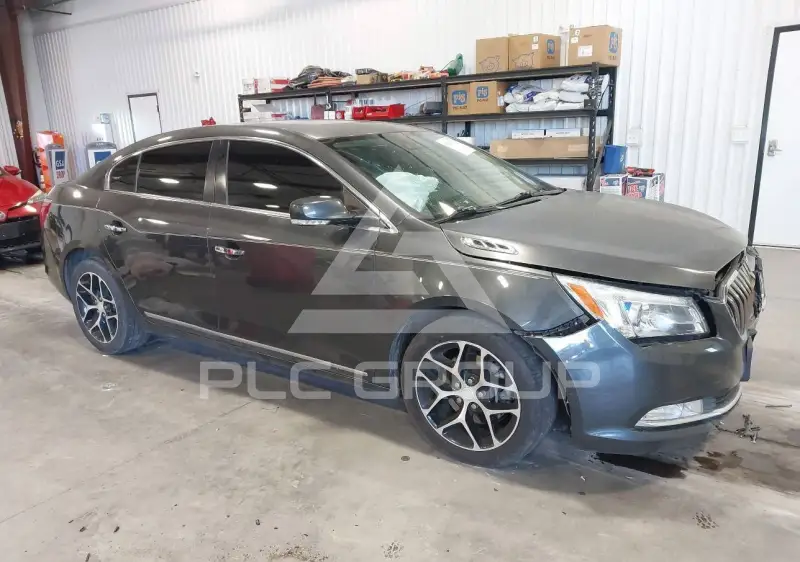 2016 Buick LACROSSE photo