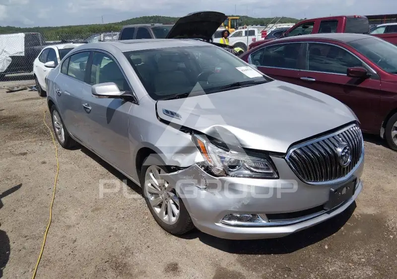 2016 Buick LACROSSE photo