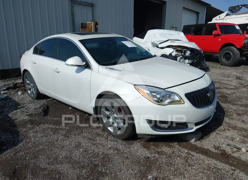 2016 Buick REGAL photo