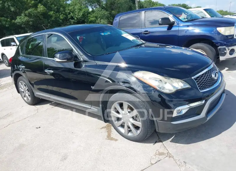 2016 Infinity QX50 photo