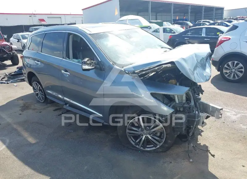 2016 Infinity QX60 photo