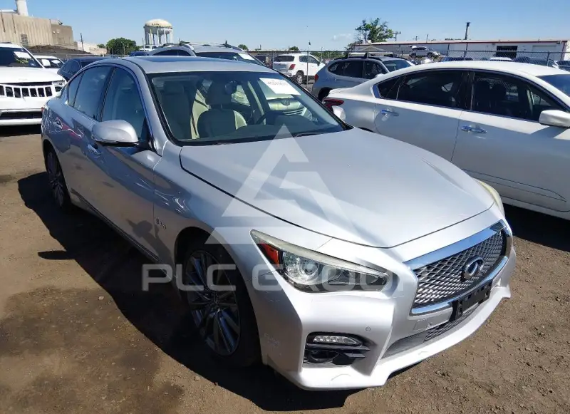 2016 Infinity Q50 фото