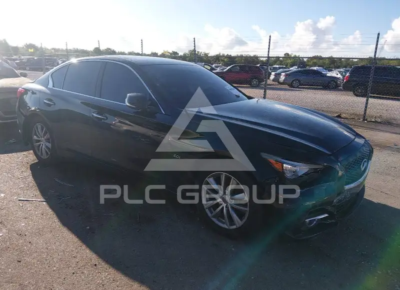 2016 Infinity Q50 фото