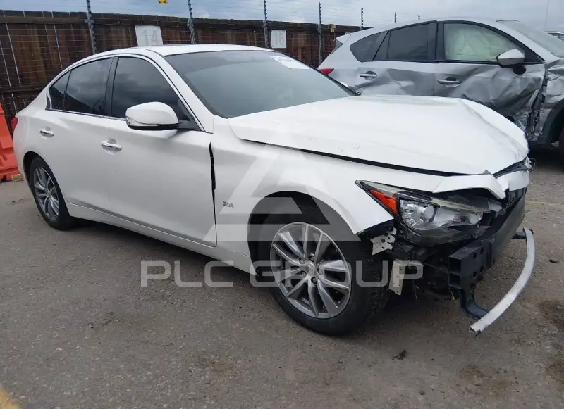 2016 Infinity Q50 фото