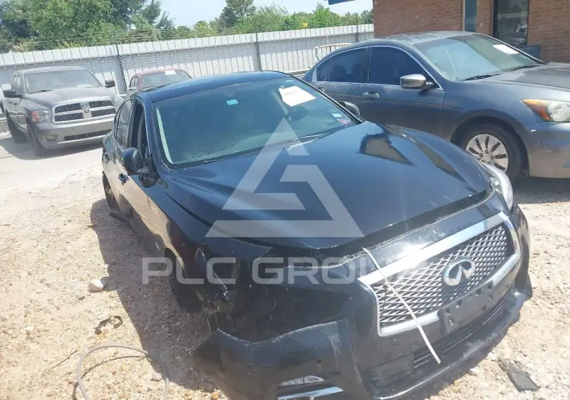 2016 Infinity Q50 фото
