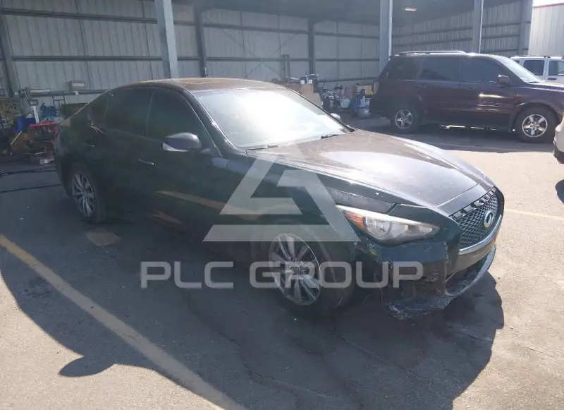 2016 Infinity Q50 фото