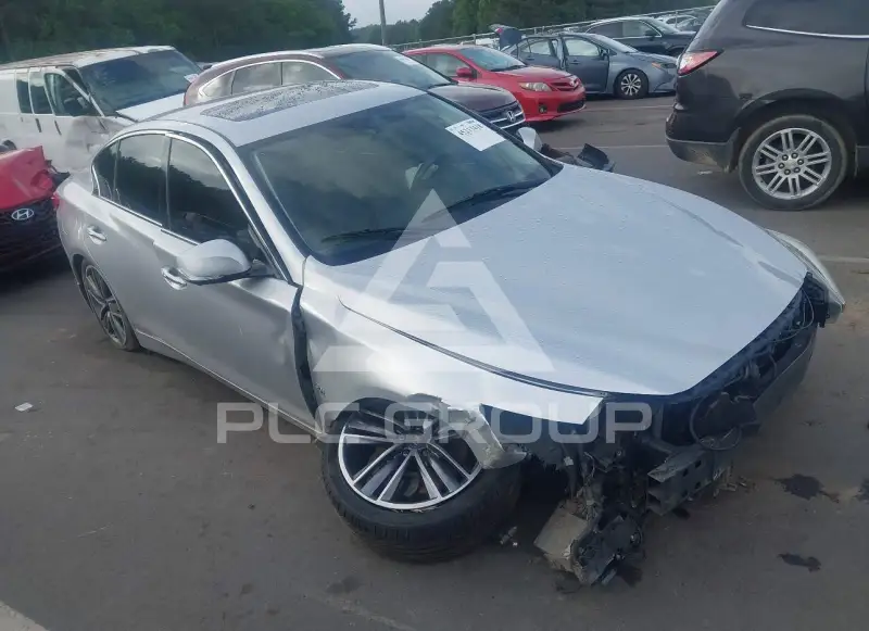 2016 Infinity Q50 фото