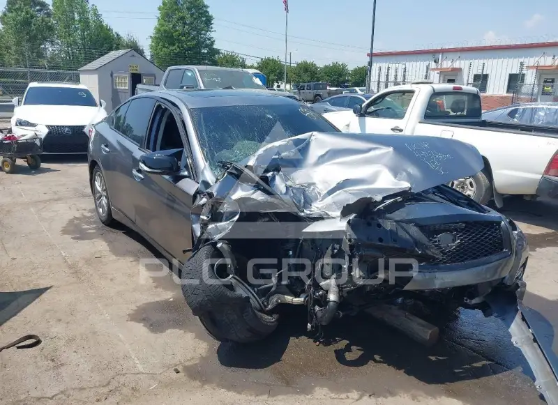2016 Infinity Q50 фото