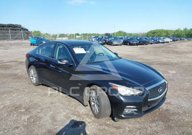 2016 Infinity Q50 фото