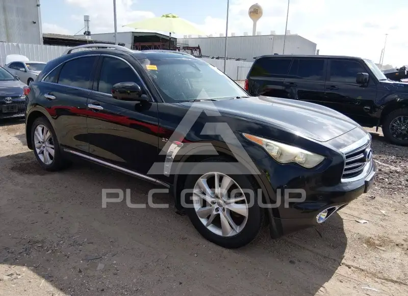 2016 Infinity QX70 фото