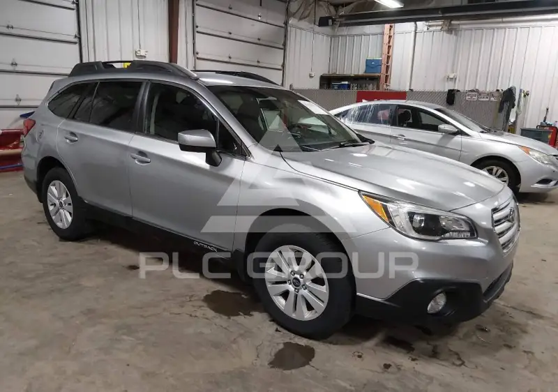 2016 Subaru Outback photo