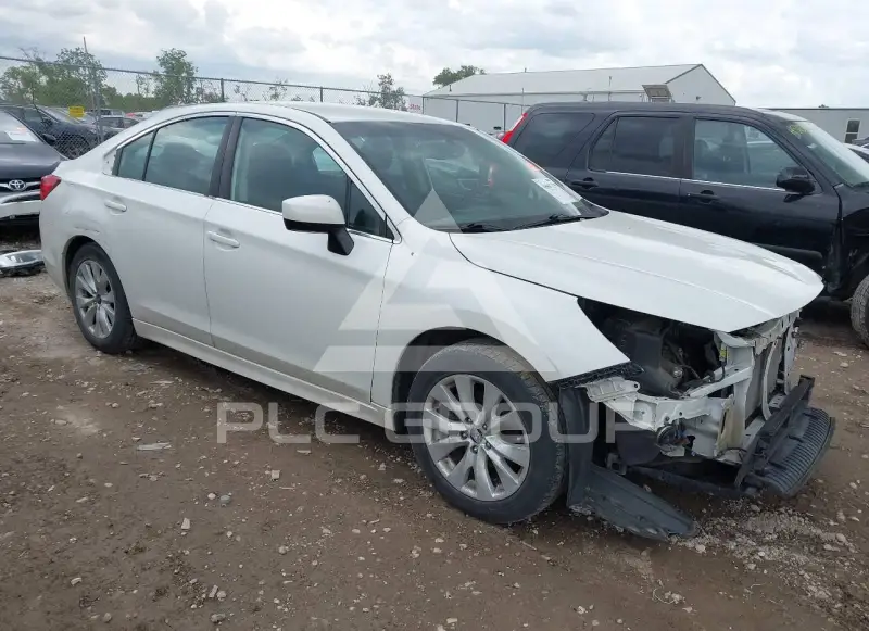2016 Subaru Legacy photo