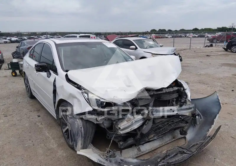 2016 Subaru Legacy photo