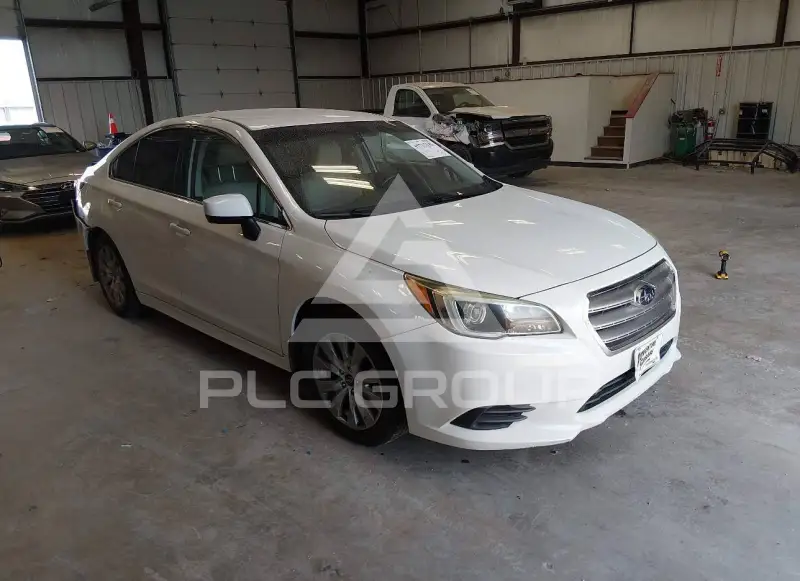 2016 Subaru Legacy photo