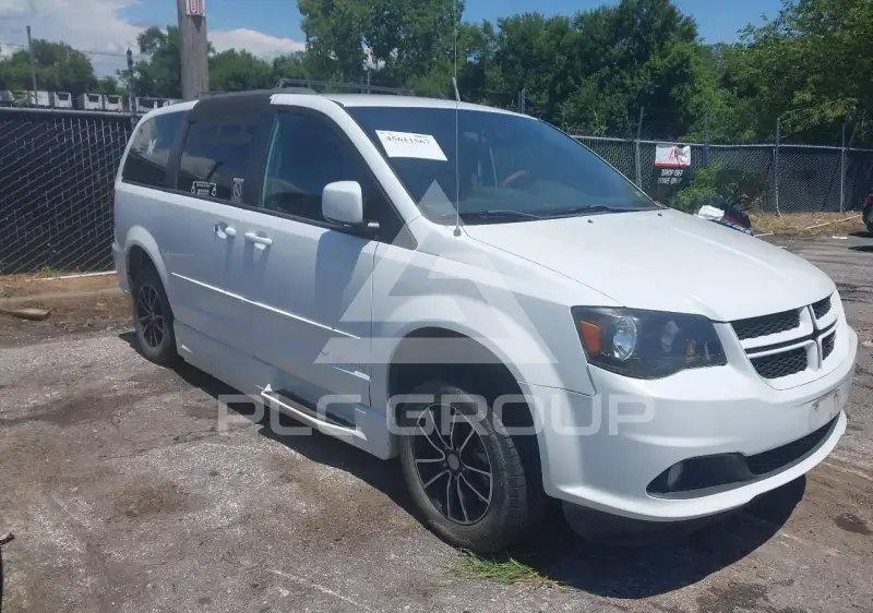 2016 Dodge Grand Caravan фото